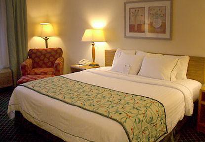 Fairfield Inn & Suites By Marriott Terre Haute Phòng bức ảnh